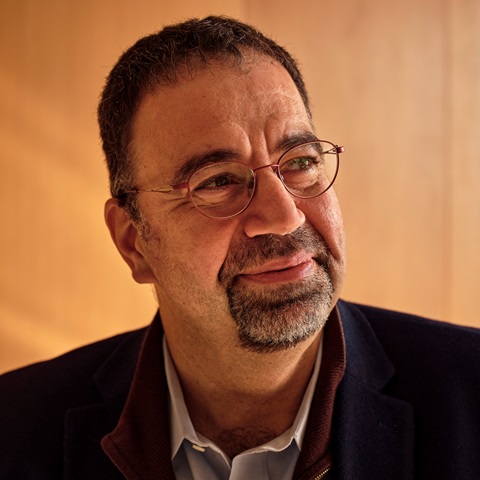 Daron Acemoğlu logo